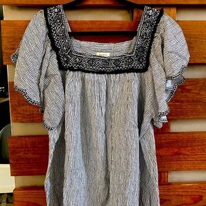 Flowy tunic blouse